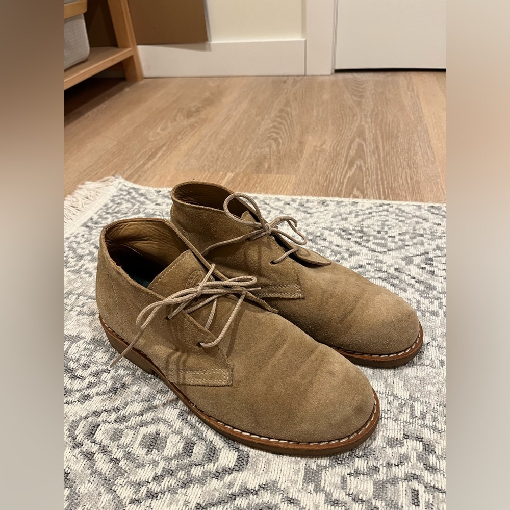 Roots clark-like desert boot